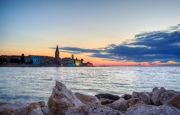 포토 JPG 해외이미지 유럽 바다 여행 휴가 주택 사람없음 여름 일몰 지중해 타운 크로아티아 종탑 스카이라인 옛날 해외포토 계절 나라 건물 노을 탑 도시 파일형식 이미지허브