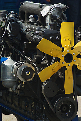 포토 JPG 해외이미지 도로 여행 이동 교통시설 모션 자동차 사람없음 금속 힘 운전 벨트 고속도로 휘발유 속도 상업 전염 연료 가스 트랙터 튜브 짐차 무거움 엔진 기어 모터 디젤 배기가스 압축 필터 힘찬 해외포토 잡화 길 육상교통 교통 컨셉 재질 무게 석유 질병 농기계 시설 감염 특수차량 파일형식 이미지허브