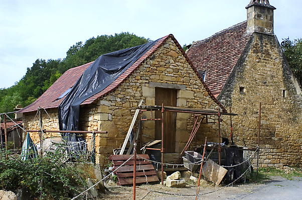 포토 JPG 해외이미지 나무 유럽 벽 여행 건축양식 자연 지붕 휴가 풍경 사람없음 야외 건물 여름 강 마을 탑 프랑스 골동품 바위 성 중세기사 중세 역사 재산 땅 언덕 그림 전략 방문 프랑스어 옛날 해외포토 식물 문자 건축물 계절 건축 나라 금융 돌_바위 생태계 파일형식 이미지허브