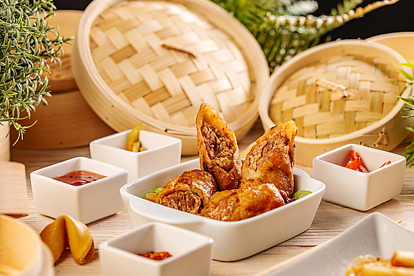 포토 JPG 해외이미지 접시 단면 실내 사람없음 중식 홍고추 종지 대나무찜기 춘권 포춘쿠키 해외포토 그릇 식기 음식 고추 내부 쿠키 찜기 파일형식 이미지허브