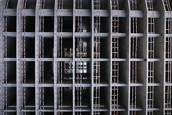 포토 JPG 해외이미지 건축물 산업 비즈니스 건축양식 하늘 새로움 아파트 주택 사람없음 건물 파란색 블록 장비 도시 업무 거친 재산 큼 땅 기중기 상업 상승 시멘트 리프트 공학 덩어리 발판 진행 대출 개발 고체 철강 콘크리트 해외포토 교육 건축 컬러 컨셉 금융 작업 중장비 크기 파일형식 이미지허브