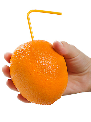 포토 JPG 해외이미지 1 라이프스타일 여자 남자 음료 음식 백그라운드 오렌지 과일 부분 손가락 자연 귤 건강 사람 성인 사람없음 노란색 주스 엄지손가락 껍질 흰색 신선 잡기 칵테일 원형 액체 달콤 맛 아침식사 먹기 가득함 싱글 주기 상쾌 유기농 날것 밀짚 고립 숙성 채식주의자 해외포토 도형 손 웰빙 감정 컬러 컨셉 모션 주류 생활 식사 짚 생태계 채식 파일형식 이미지허브