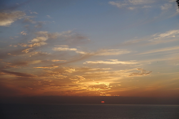 포토 JPG 해외이미지 바다 여행 자연 하늘 날씨 휴가 사람없음 빛 태양 일몰 꿈 천국 해외포토 자연요소 노을 생태계 파일형식 이미지허브