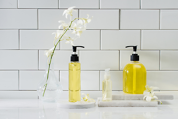 포토 JPG 해외이미지 실내 사람없음 뷰티 스파 오일 피부관리 스파용품 단상 난초꽃 목업 브랜딩 해외포토 꽃 음식 내부 화장품 난초 오브젝트 파일형식 이미지허브