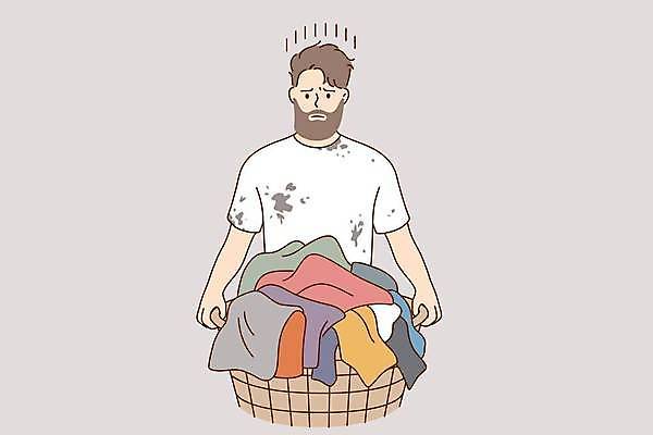 EPS 해외이미지 옷 남자 가사 일러스트 한명 들기 상반신 성인 회색 찡그림 지저분함 빨래 가득함 빨래바구니 빨랫감 성인남자한명만 해외일러스트 1 컬러 모션 표정 사람 바구니 감각 남자한명만 성인남자만 파일형식 벡터 이미지허브