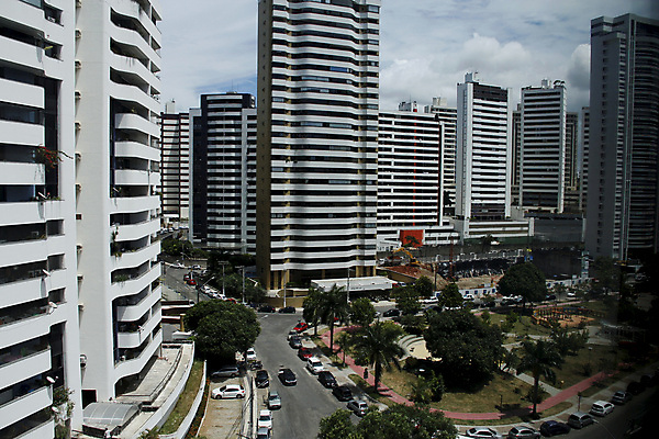 포토 JPG 해외이미지 비즈니스 건축양식 거리 아파트 주택 풍경 사람없음 건물 도시풍경 탑 고층빌딩 도시 재산 이웃 렌탈 브라질사람 해외포토 건축물 건축 빌딩 금융 파일형식 이미지허브