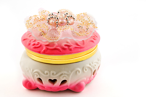 포토 JPG 해외이미지 선물 사람없음 장식 상자 뷰티 작음 오브젝트 싱글 흰배경 기념품 보험 해외포토 백그라운드 흰색 크기 파일형식 이미지허브