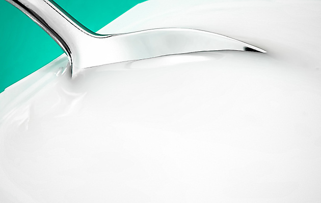 포토 JPG 해외이미지 사람없음 초록색 숟가락 흰색 요거트 플라스틱통 해외포토 컬러 유제품 수저 통 플라스틱 파일형식 이미지허브