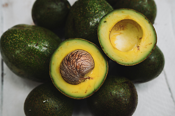 포토 JPG 해외이미지 음식 다이어트 채소 과일 재료 탁자 건강 사람없음 세로 컬러풀 시골 신선 유기농 아보카도 건강식 채식주의자 해외포토 웰빙 컬러 가구 채식 파일형식 이미지허브