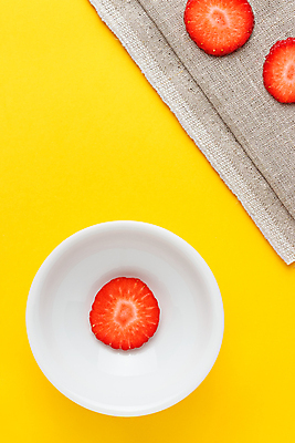 포토 JPG 해외이미지 열매 음식 조각 백그라운드 잎 다이어트 과일 재료 부분 자연 딸기 디저트 건강 사람없음 빨간색 여름 컬러풀 노란색 주스 흰색 신선 사발 달콤 맛 아침식사 상쾌 유기농 날것 비타민 내추럴 고립 숙성 채식주의자 맛있는 해외포토 식물 웰빙 계절 감정 음료 컬러 컨셉 식사 사기그릇 생태계 채식 영양소 파일형식 이미지허브