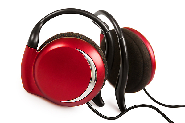 포토 JPG 해외이미지 음악 파도 이어폰 사람없음 빨간색 컴퓨터 검은색 헤드폰 소리 듣기 코드 볼륨 전화기 마이크 전자 오디오 고립 스타일 해외포토 바다 컬러 음향기기 모션 문화예술 전자제품 파일형식 이미지허브