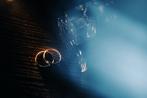 포토 JPG 해외이미지 모양 전통 디자인 커플 결혼 백그라운드 패턴 관계 결혼식 기념 함께함 사랑 미술 사람없음 장식 금속 낭만 수확 골동품 축하 반지 황금 은색 연결 보석 심볼 묘사 약속 약혼 짜기 제의 해외포토 감정 컬러 컨셉 무늬 농업 장신구 모션 재질 문화예술 이벤트 광석 파일형식 이미지허브