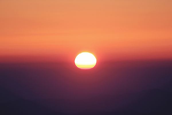 포토 JPG 해외이미지 자연 하늘 파노라마 사람없음 야외 태양 일출 해외포토 자연요소 촬영기법 노을 생태계 파일형식 이미지허브