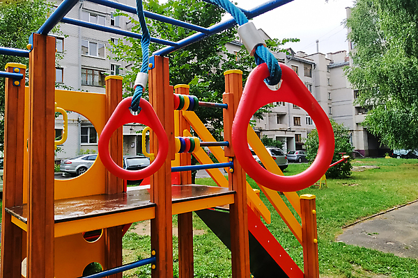 포토 JPG 해외이미지 손 공원 교육 행복 어린이 스포츠 놀이 매달리기 건강 사람 사람없음 야외 빨간색 컬러풀 장난감 운동 노란색 힘 유치원 기쁨 게임 센터 놀이터 땅바닥 해외포토 공공시설 감정 컬러 모션 바닥 신체부위 파일형식 이미지허브