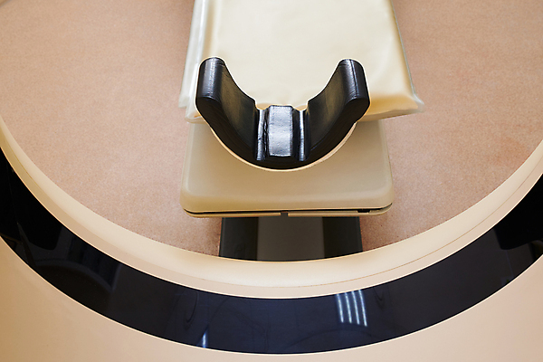 포토 JPG 해외이미지 직업 과학 엑스레이 건강 병원 사람없음 내부 치료 가로 파란색 컴퓨터 약 건강관리 고양이 기계 방 장비 시험 과학기술 광선 공구 침대 실험실 분석 암 자석 골절 돌봄 방사능 방사선 스캐너 해외포토 교육 컬러 가구 컨셉 포유류 의학 모션 기술 실험 관리 전자제품 반려동물 도구 질병 파일형식 이미지허브