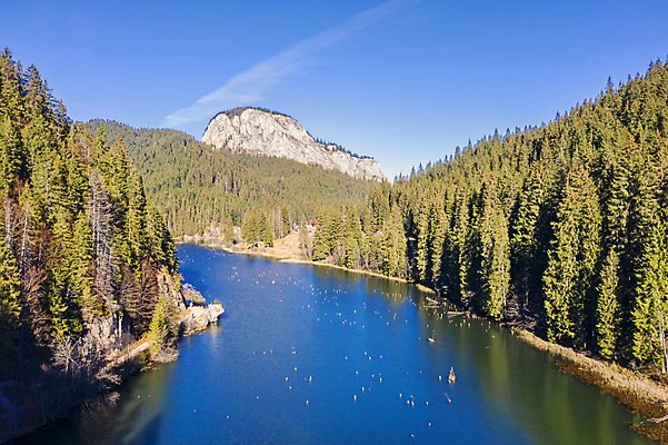 포토 JPG 해외이미지 나무 응시 공원 유럽 호수 여행 자연 하늘 산 파노라마 사람없음 야외 목재 초록색 물 파란색 강 반사 여행객 평화 일출 환경 골짜기 계곡 침묵 자유 시골 소나무 보호 숲 언덕 장면 상록수 루마니아 넘어짐 절정 해외포토 자연요소 식물 시선 공공시설 나라 컬러 컨셉 재료 모션 촬영기법 사람 노을 소리 생태계 파일형식 이미지허브