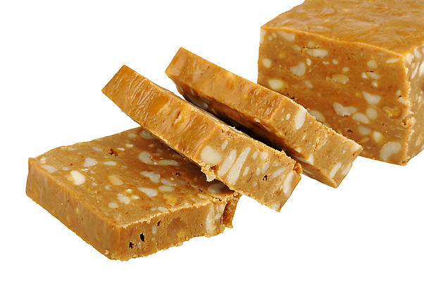 포토 JPG 해외이미지 음식 조각 디저트 사탕 사람없음 갈색 견과류 흰색 달콤 동쪽 고립 튀르키예 해외포토 아시아 컬러 맛 방향 파일형식 이미지허브