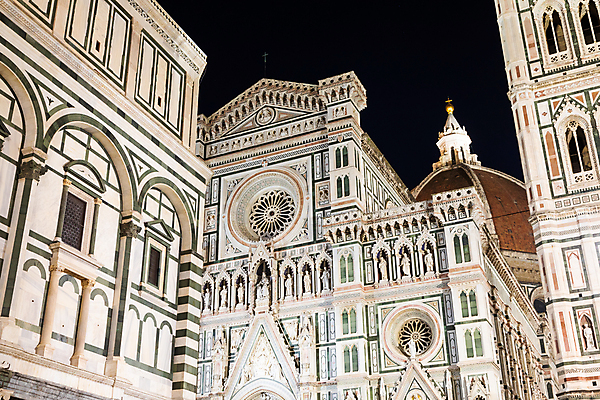 포토 JPG 해외이미지 유럽 야경 유럽건축 사람없음 야외 빛 도시풍경 이탈리아 도시 해외포토 나라 서양건축 풍경 야간 파일형식 풍경_경치 이미지허브