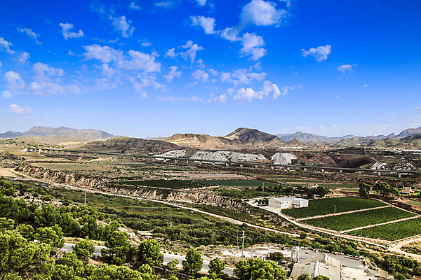포토 JPG 해외이미지 나무 밭 하늘 산 사람없음 마을 해외포토 식물 농업 파일형식 이미지허브