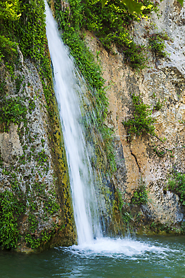 포토 JPG 해외이미지 나무 공원 호수 여행 모션 자연 산 이끼 사람없음 야외 초록색 물 강 뷰티 환경 봄 폭포 젖음 흐름 시골 신선 개울 떨어짐 숲 시원함 그리스 에코 아테네 내추럴 파라다이스 해외포토 자연요소 식물 계절 공공시설 유럽 컬러 컨셉 생태계 파일형식 이미지허브