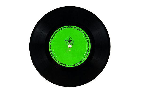 포토 JPG 해외이미지 음악 음향기기 사람없음 초록색 한개 검은색 골동품 원형 스크래치 비닐 구식 해외포토 도형 1 컬러 재질 문화예술 전자제품 파일형식 이미지허브