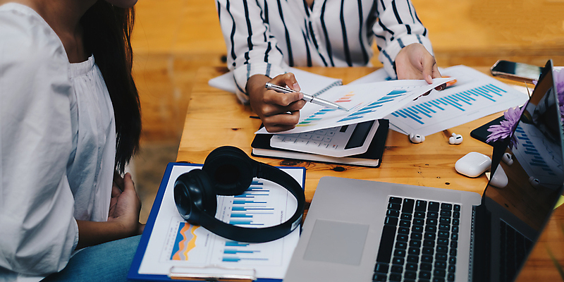 포토 JPG 해외이미지 직업 돈 인터넷 회사 통계 성공 그래프 설계 사람없음 금융 경제 노트북 글로벌 알약 스크린 정보 성장 작업 네트워크 결과 계획 주식 연결 토론 사이버 분석 동료 무역 보고서 상담 문서 투자 이익 온라인 회계 진행 혁명 개발 경영 마케팅 브레인스토밍 정확 해외포토 산업 컨셉 비즈니스 관계 전자제품 약 재산 파일형식 이미지허브