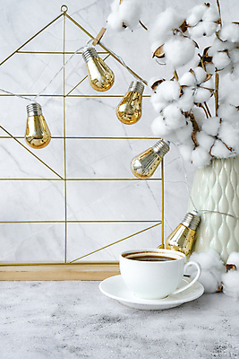 포토 JPG 해외이미지 커피 전구 실내 사람없음 오브젝트 대리석 목화꽃 목화솜 해외포토 꽃 음료 재료 내부 솜 파일형식 이미지허브