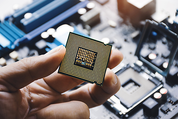 포토 JPG 해외이미지 손 산업 통신 부분 사람없음 컴퓨터 디지털 자료 기계 공연 장비 과학기술 기술자 수리 콘센트 제조 연결 오브젝트 서비스 순환 전자 시스템 고정 정비공 공학 유지 국회 고립 마더보드 메인보드 방법 설치 업그레이드 엘리먼트 지능 프로세서 하드웨어 해외포토 직업 교육 모션 기술 이벤트 신체부위 전자제품 파일형식 이미지허브