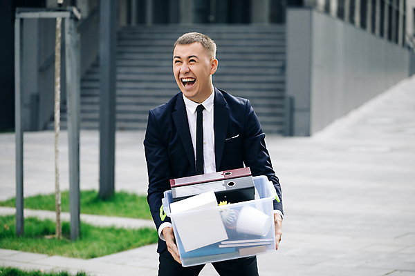 포토 JPG 해외이미지 직업 남자 행복 비즈니스 거리 한명 사람 야외 세트 상자 사무실 산책 잡기 도시 업무 직장인 비즈니스맨 보행자 바이러스 좌절 발사 실업자 실업 경영자 타운 적재 위기 혼자 해외포토 1 감정 컨셉 모션 휴식 작업 리더 파일형식 이미지허브