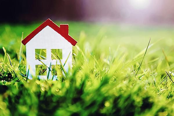 포토 JPG 해외이미지 종이 컨셉 창문 자연 부동산 주택 풍경 잔디 사람없음 야외 초록색 여름 장난감 세일 흰색 재산 작음 땅 심볼 판지 대출 진짜 카피스페이스 해외포토 식물 계절 컬러 건물 금융 공백 크기 생태계 파일형식 이미지허브