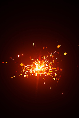 포토 JPG 해외이미지 폭죽 불꽃놀이 사람없음 빛 빛망울 연소 스파클라 해외포토 놀이 파일형식 이미지허브