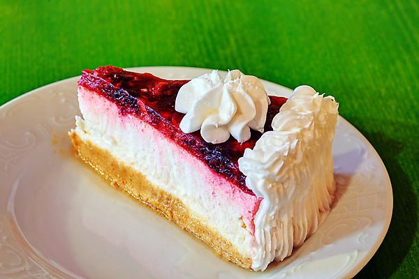 포토 JPG 해외이미지 접시 열매 음식 조각 과일 디저트 쟁반 사람없음 내부 장식 갈색 케이크 상점 초콜릿 얼음 어둠 빵집 흰색 신선 시장 달콤 맛 설탕 굽기 계산대 크림 카페테리아 뷔페 페스츄리 핸드메이드 맛있는 해외포토 자연요소 식물 식기 빵 컬러 컨셉 구이 파일형식 이미지허브