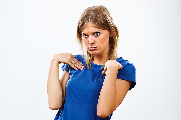 포토 JPG 해외이미지 백인 1 응시 여자 감정 얼굴 컨셉 한명 사람 손짓 성인 금발 뷰티 가리킴 표현 떨어짐 슛 보여주기 해외포토 서양인 헤어스타일 시선 모션 신체부위 파일형식 이미지허브