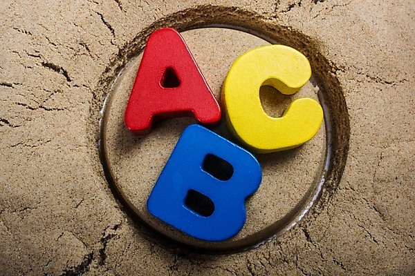 포토 JPG 해외이미지 알파벳 모래 실내 영어교육 사람없음 블록 B 교구 A C 해외포토 영어 교육 내부 파일형식 이미지허브