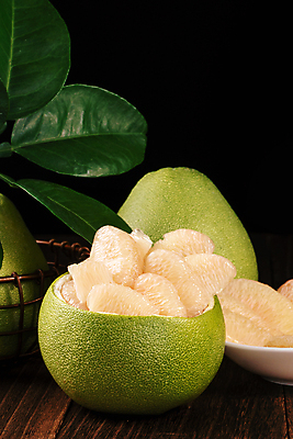 포토 JPG 해외이미지 접시 잎 실내 사람없음 껍질 자몽 담기 과일조각 해외포토 식물 식기 조각 과일 모션 내부 파일형식 이미지허브