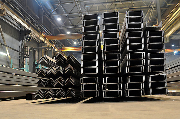 포토 JPG 해외이미지 직업 산업 비즈니스 공장 사람없음 옆모습 금속 장비 공구 작업실 모서리 제조 상품 주식 묘사 창고 준비 수납 채널 철강 해외포토 뷰포인트 공업 재질 금융 도구 파일형식 이미지허브