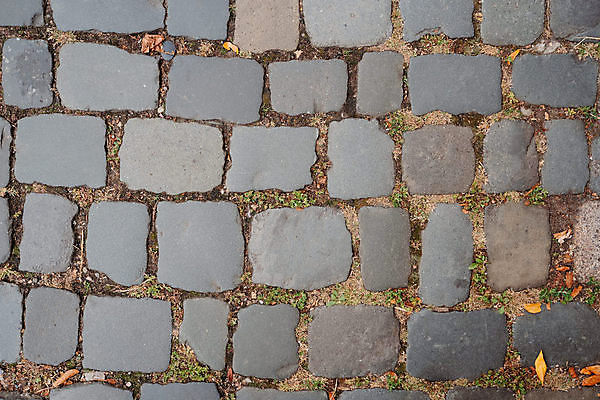 포토 JPG 해외이미지 모양 전통 도로 길 백그라운드 패턴 포장 건축양식 표면 추상 벽돌 거리 바닥 사람없음 야외 블록 회색 수확 조약돌 도시 거친 보행로 오솔길 타일 질감 정사각형 땅바닥 방법 양발 옛날 울퉁불퉁 콘크리트 화강암 해외포토 도형 건축 컬러 무늬 농업 교통시설 암석 돌_바위 파일형식 이미지허브