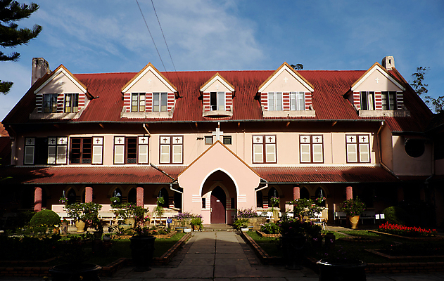포토 JPG 해외이미지 아시아 기독교 종교 벽 여행 건축양식 동양인 사람없음 건물 빨간색 성당 교회 여행객 놀람 수확 골동품 역사 건축가 베트남 장면 바실리카 숭배 옛날 해외포토 직업 건축물 건축 감정 나라 컬러 농업 종교건축 표정 사람 인종 동남아시아 파일형식 이미지허브
