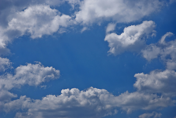 포토 JPG 해외이미지 백그라운드 자연 하늘 바람 날씨 사람없음 야외 파란색 빛 햇빛 태양 뷰티 평화 봄 흰색 분위기 예측 순수 자연백그라운드 장면 천국 흐림 산소 내추럴 생태학 오존 자외선 해외포토 자연요소 계절 교육 컬러 컨셉 원소 생태계 파일형식 이미지허브