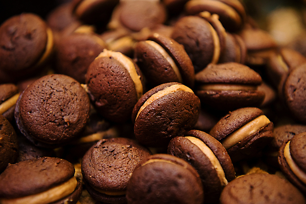 포토 JPG 해외이미지 디저트 실내 근접촬영 사람없음 아웃포커스 쌓기 달콤 가득함 마카롱 해외포토 음식 뷰포인트 모션 촬영기법 내부 맛 파일형식 이미지허브