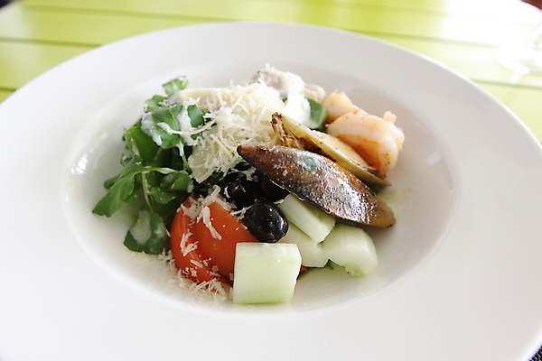 포토 JPG 해외이미지 그릇 식기 접시 포크 토마토 채소 의자 탁자 밥 양파 오이 새우 피자 육류 어류 사람없음 케이크 식당 숟가락 버섯 당근 카페 샐러드 면 칼 자르기 해산물 향신료 파인애플 올리브 소금 홍합 후추 해외포토 열매 음식 가구 과일 식재료 모션 어패류 디저트 뿌리채소 패스트푸드 서양음식 수저 갑각류 상점 수중동물 열대과일 향미료 파일형식 이미지허브