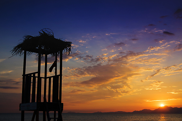 포토 JPG 해외이미지 바다 경비 안전 사람없음 물 여름 일몰 장비 긴급 구출 보호 보안 포인트 보험 sos 구명용품 안전요원 헬프 생존 해외포토 자연요소 계절 컨셉 금융 노을 도움 안전장비 구조요청 파일형식 이미지허브
