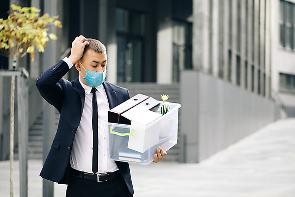 포토 JPG 해외이미지 직업 유럽 얼굴 비즈니스 거리 한명 사람 야외 세트 상자 산책 슬픔 잡기 도시 업무 직장인 비즈니스맨 자신감 보행자 바이러스 발사 실업자 실업 불안 타운 적재 해고 경영 우울증 위기 해외포토 1 남자 감정 나라 모션 휴식 신체부위 작업 질병 파일형식 이미지허브