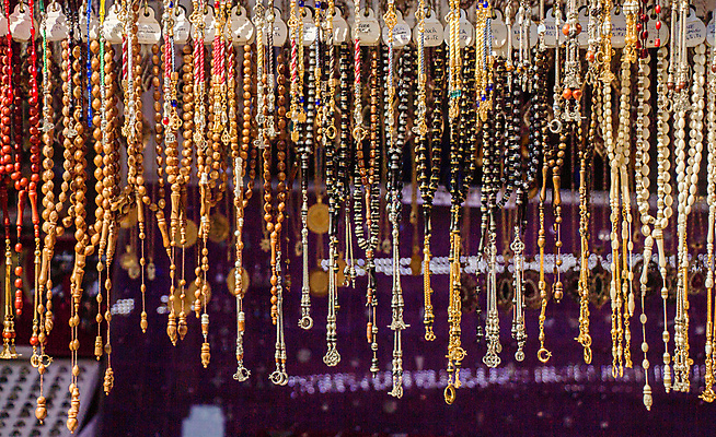 포토 JPG 해외이미지 전통 종교 문화 백그라운드 목걸이 사람없음 목재 믿음 흰색 기도 영혼 이슬람교 구슬 심볼 명상 신성 고립 숭배 신앙심 해외포토 나무 감정 컬러 재료 장신구 파일형식 이미지허브