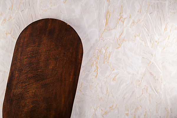 포토 JPG 해외이미지 주방용품 실내 사람없음 하이앵글 흰배경 대리석 나무도마 카피스페이스 해외포토 뷰포인트 생활용품 백그라운드 재료 도마 내부 목재 공백 흰색 파일형식 이미지허브