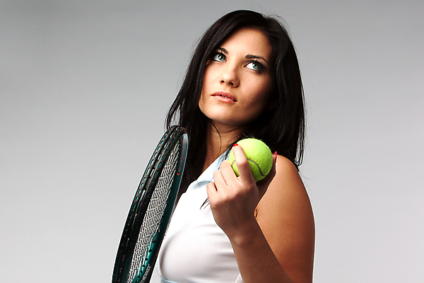 포토 JPG 해외이미지 1 라이프스타일 여자 스포츠 포즈 공 놀이 갈색머리 건강 한명 미소 사람 성인 운동 경쟁 테니스 게임 라켓 결심 클럽 준비 각도 때리기 플레이어 해외포토 헤어스타일 스포츠용품 컨셉 모션 표정 생활 구기 파일형식 이미지허브