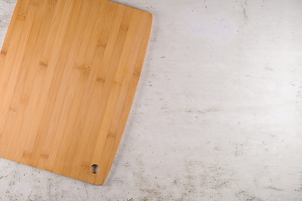 포토 JPG 해외이미지 주방용품 실내 사람없음 하이앵글 흰배경 대리석 나무도마 카피스페이스 해외포토 뷰포인트 생활용품 백그라운드 재료 도마 내부 목재 공백 흰색 파일형식 이미지허브