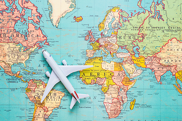 포토 JPG 해외이미지 여행 세계지도 실내 사람없음 하이앵글 비행기모형 해외포토 뷰포인트 지도 비행기 내부 세계 모형 파일형식 이미지허브