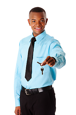 포토 JPG 해외이미지 남자 행복 비즈니스 성공 열쇠 부동산 새로움 한명 미소 파란색 판매 세일 검은색 흰색 주기 판매원 부동산중개인 해외포토 직업 1 감정 컬러 컨셉 모션 표정 사람 재산 중개인 파일형식 이미지허브