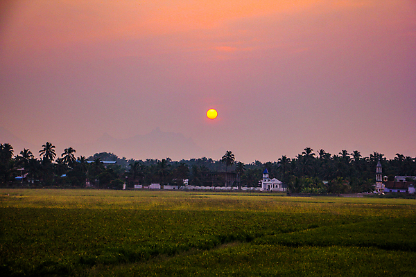 포토 JPG 해외이미지 공원 파도 여행 백그라운드 오렌지 자연 벽지 하늘 아침 날씨 휴가 산 파노라마 사람없음 야외 빨간색 물 빛 세트 태양 뷰티 반사 일출 맑음 보라색 일몰 낭만 광선 황금 저녁 순수 열정 장면 태평양 천국 수평선 해외포토 주간 자연요소 공공시설 감정 바다 컬러 컨셉 과일 촬영기법 노을 야간 생태계 파일형식 이미지허브